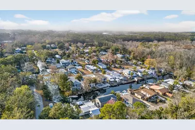 7286 Aberdeen Court, Weeki Wachee, FL 34607 - Photo 33