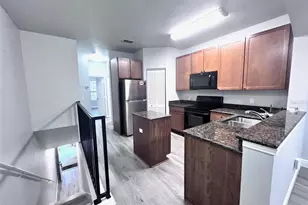 2176 Portofino Pl, Palm Harbor, FL 34683 - Photo 13