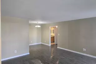 13289 Arbor Pointe Cir, Tampa, FL 33617 - Photo 3
