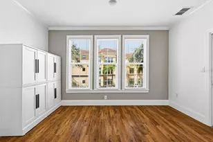 2732 Via Murano, Clearwater, FL 33764 - Photo 11