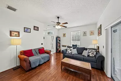 10109 Belleville Place, Tampa, FL 33624 - Photo 3
