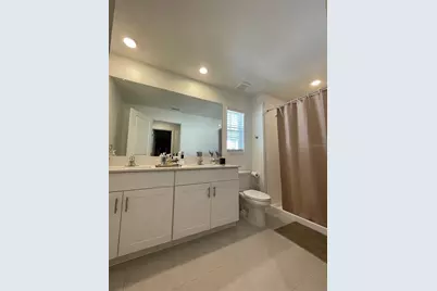 10211 Trumpet Honeysuckle Way, San Antonio, FL 33576 - Photo 13