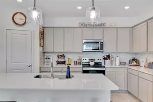 3846 Obsidian Dr, Spring Hill, FL 34609 - Photo 31