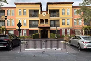 13941 Clubhouse Dr, Tampa, FL 33618 - Photo 1