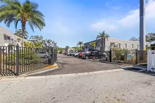 704 Lyndhurst St, Dunedin, FL 34698 - Photo 37