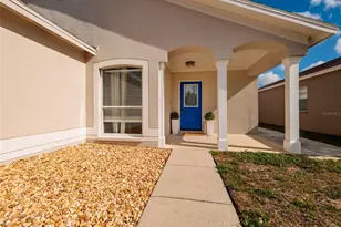 1712 Erin Brooke Dr, Valrico, FL 33594 - Photo 9