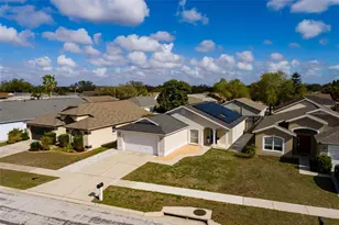 1712 Erin Brooke Dr, Valrico, FL 33594 - Photo 1