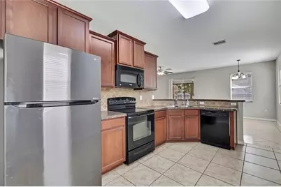 651 Breezeway Court, Brandon, FL 33511 - Photo 5