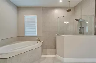 14239 Swiss Bridge Dr, Riverview, FL 33579 - Photo 29