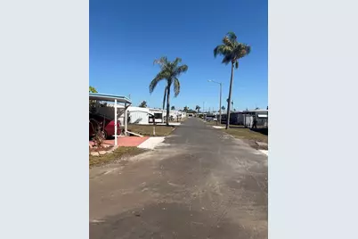 12766 Seminole Boulevard #44, Largo, FL 33778 - Photo 29