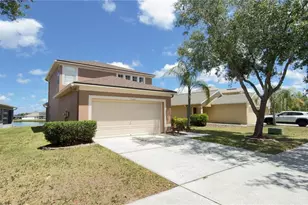 31405 Triborough Dr, Wesley Chapel, FL 33545 - Photo 5