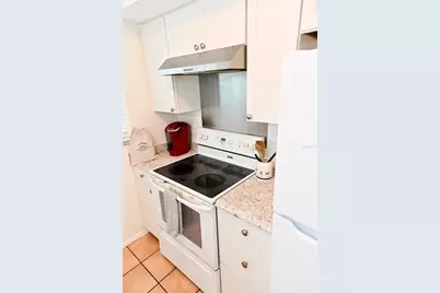 1433 S Belcher Road #E4, Clearwater, FL 33764 - Photo 11