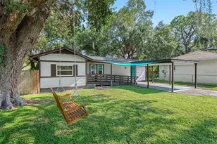 835 35th Ave S, Saint Petersburg, FL 33705 - Photo 1