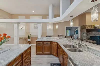 10022 Oxford Chapel Drive, Tampa, FL 33647 - Photo 21