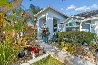 10022 Oxford Chapel Drive, Tampa, FL 33647 - Photo 7