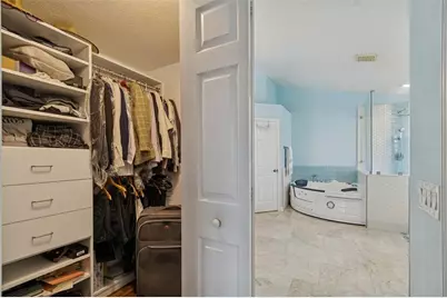 10022 Oxford Chapel Drive, Tampa, FL 33647 - Photo 45