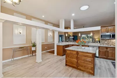 10022 Oxford Chapel Drive, Tampa, FL 33647 - Photo 15