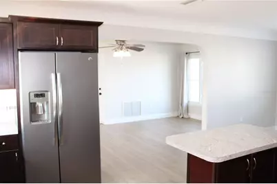 5984 47th Avenue N, Kenneth City, FL 33709 - Photo 9