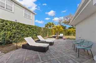 1000 Varona St, Belleair, FL 33756 - Photo 21