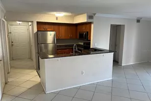 2400 Feather Sound Dr, Clearwater, FL 33762 - Photo 7