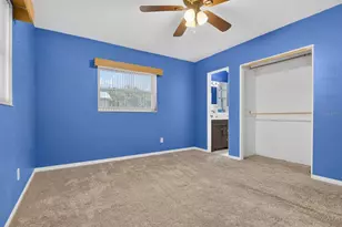 1901 Winchester Rd N, Saint Petersburg, FL 33710 - Photo 21