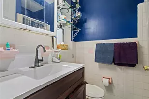 1901 Winchester Rd N, Saint Petersburg, FL 33710 - Photo 17