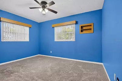 1901 Winchester Road N, Saint Petersburg, FL 33710 - Photo 23