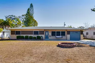 1901 Winchester Rd N, Saint Petersburg, FL 33710 - Photo 1