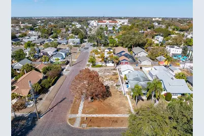 2555 Burlington Avenue N, Saint Petersburg, FL 33713 - Photo 13