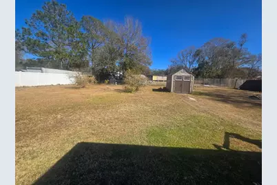 6106 Mangrove Drive, Wesley Chapel, FL 33544 - Photo 5