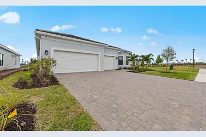 4806 Empire Landing Run, Lakewood Ranch, FL 34211 - Photo 3