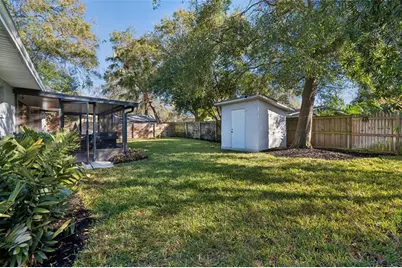 11313 Carrollwood Estates Drive, Tampa, FL 33618 - Photo 29