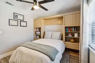 11313 Carrollwood Estates Dr, Tampa, FL 33618 - Photo 27