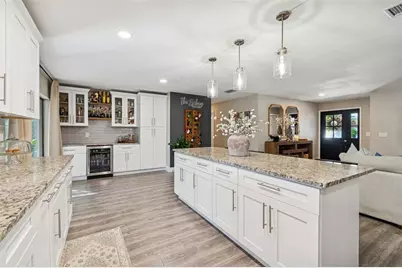 11313 Carrollwood Estates Drive, Tampa, FL 33618 - Photo 13