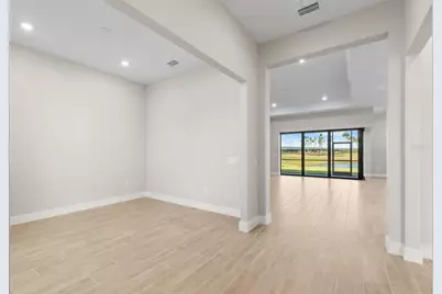 5016 Stoney Point Glen, Lakewood Ranch, FL 34211 - Photo 7