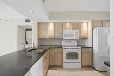 6365 Bahia Del Mar Boulevard #110, Saint Petersburg, FL 33715 - Photo 3