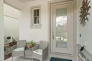 2244 Spring Lake Ct, Clearwater, FL 33763 - Photo 5