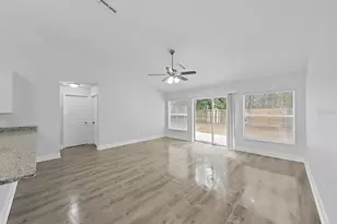 8018 Shepherd Ave, Spring Hill, FL 34606 - Photo 17