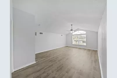 8018 Shepherd Avenue, Spring Hill, FL 34606 - Photo 35