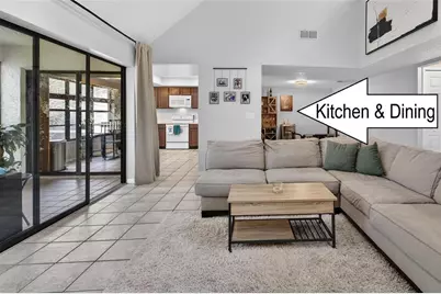 4871 Puritan Circle, Tampa, FL 33617 - Photo 9