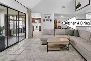 4871 Puritan Cir, Tampa, FL 33617 - Photo 9