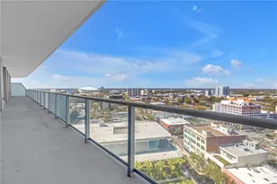 400 Central Ave, Saint Petersburg, FL 33701 - Photo 25