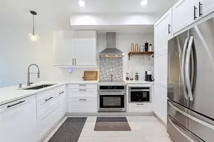 106 Brent Cir, Oldsmar, FL 34677 - Photo 23