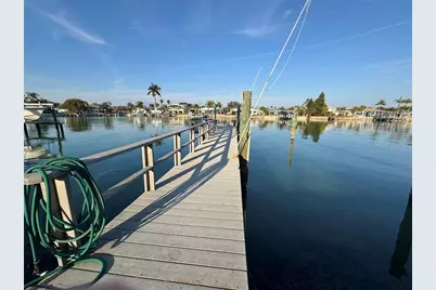 11365 7th Street E, Treasure Island, FL 33706 - Photo 3