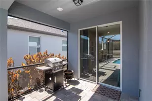 6462 Bradford Woods Dr, Zephyrhills, FL 33542 - Photo 19