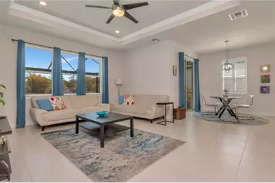 6462 Bradford Woods Drive, Zephyrhills, FL 33542 - Photo 15