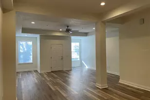 4627 Legacy Park Dr, Tampa, FL 33611 - Photo 15