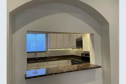 4627 Legacy Park Drive, Tampa, FL 33611 - Photo 7