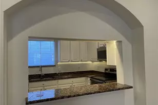 4627 Legacy Park Dr, Tampa, FL 33611 - Photo 7