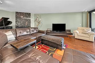 1660 Gulf Blvd, Clearwater Beach, FL 33767 - Photo 17